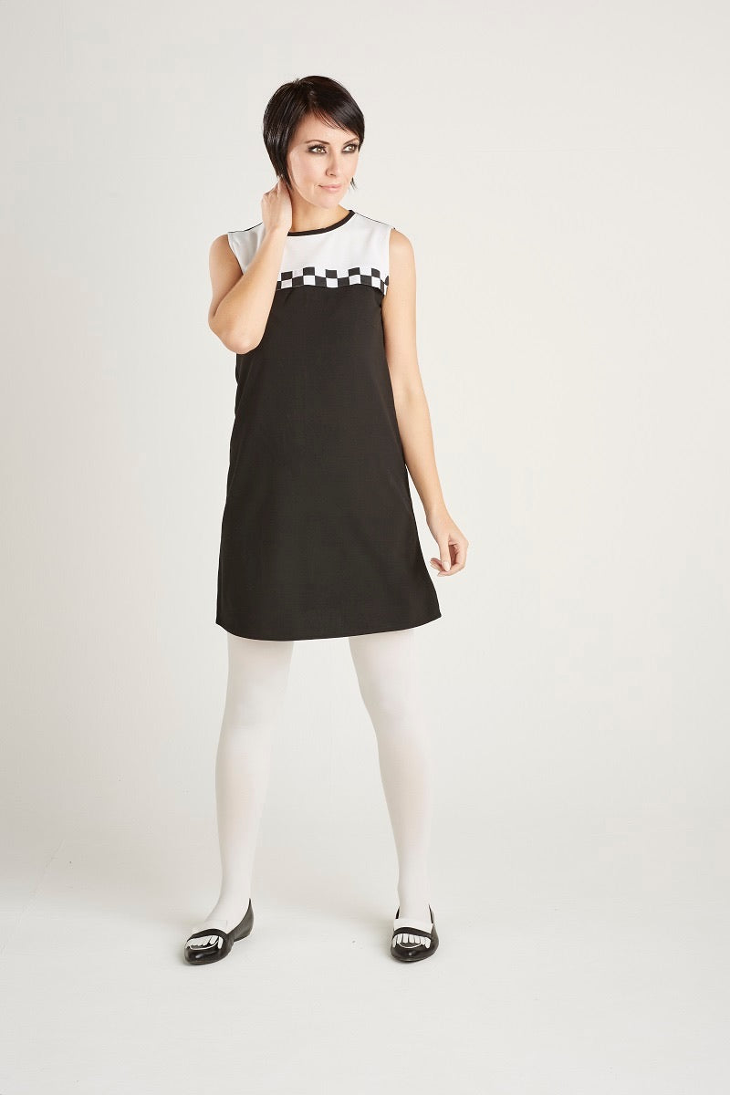 Love Her Madly ‘Sandy’ Two-Tone Mod Dress, Black and White