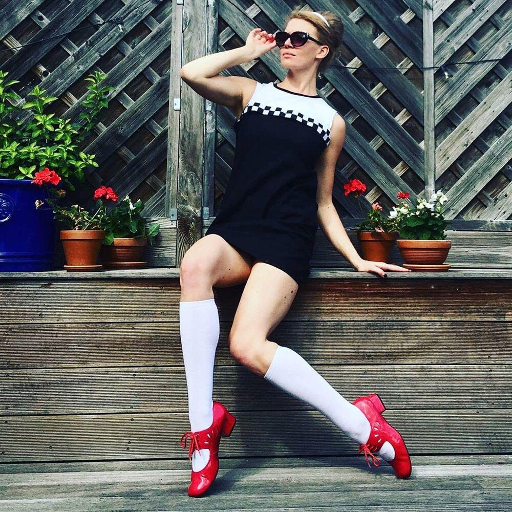 Love Her Madly ‘Sandy’ Two-Tone Mod Dress, Black and White