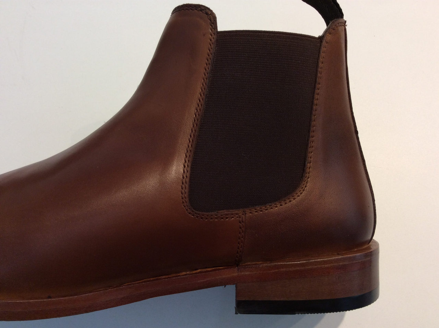 Kensington Classics Leather Chelsea Boots, Tan