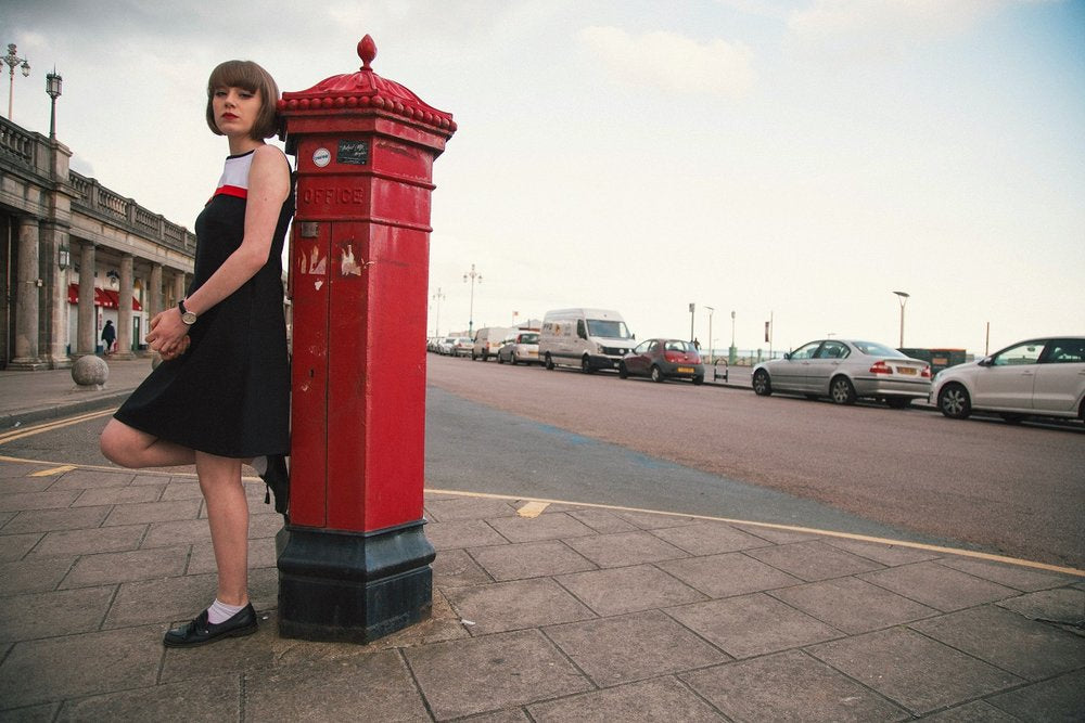 Love Her Madly ‘Cathy’ Mod Shift Dress, Black, White and Red