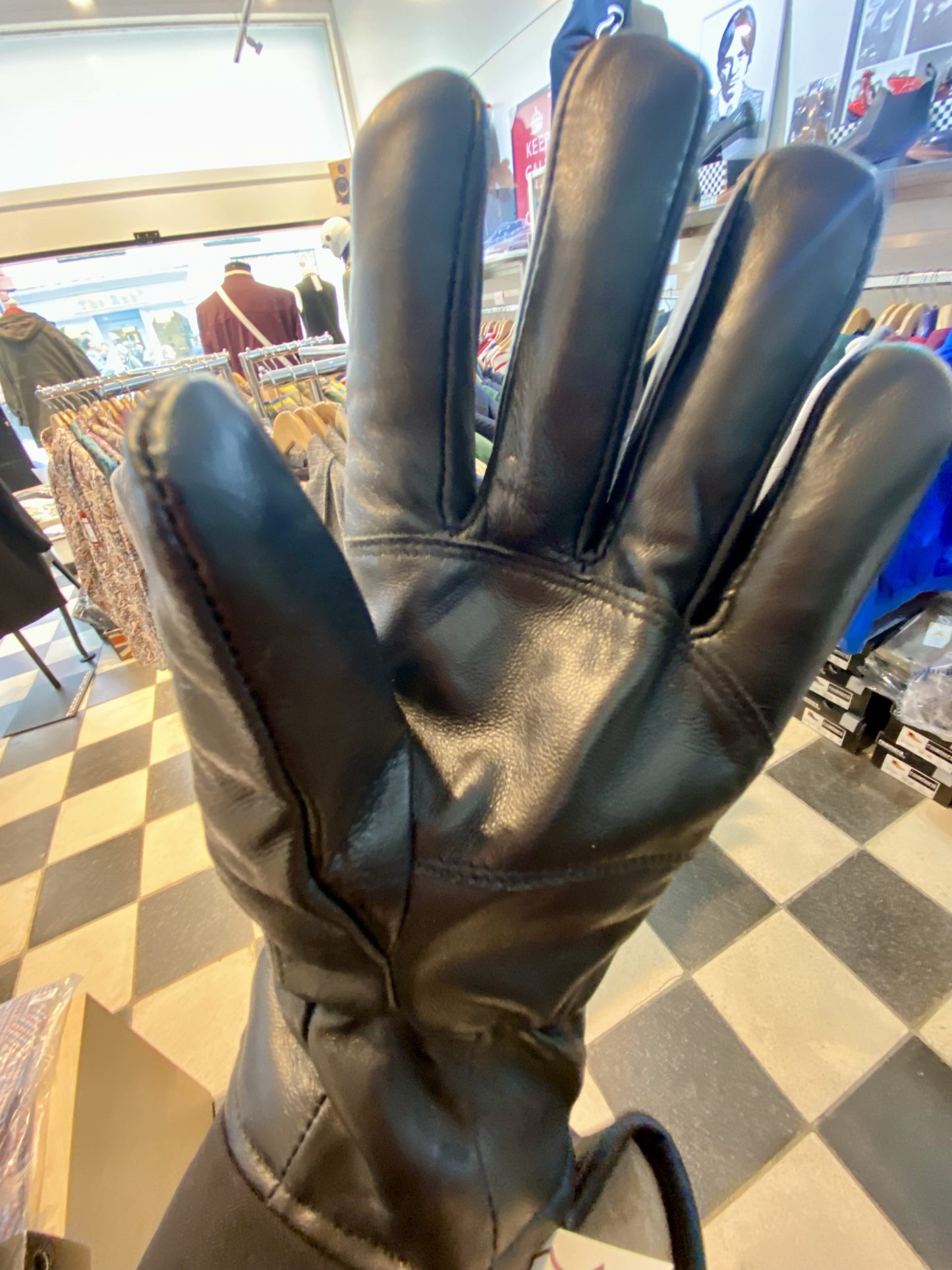 Men’s Leather & Lambswool Gloves, Black