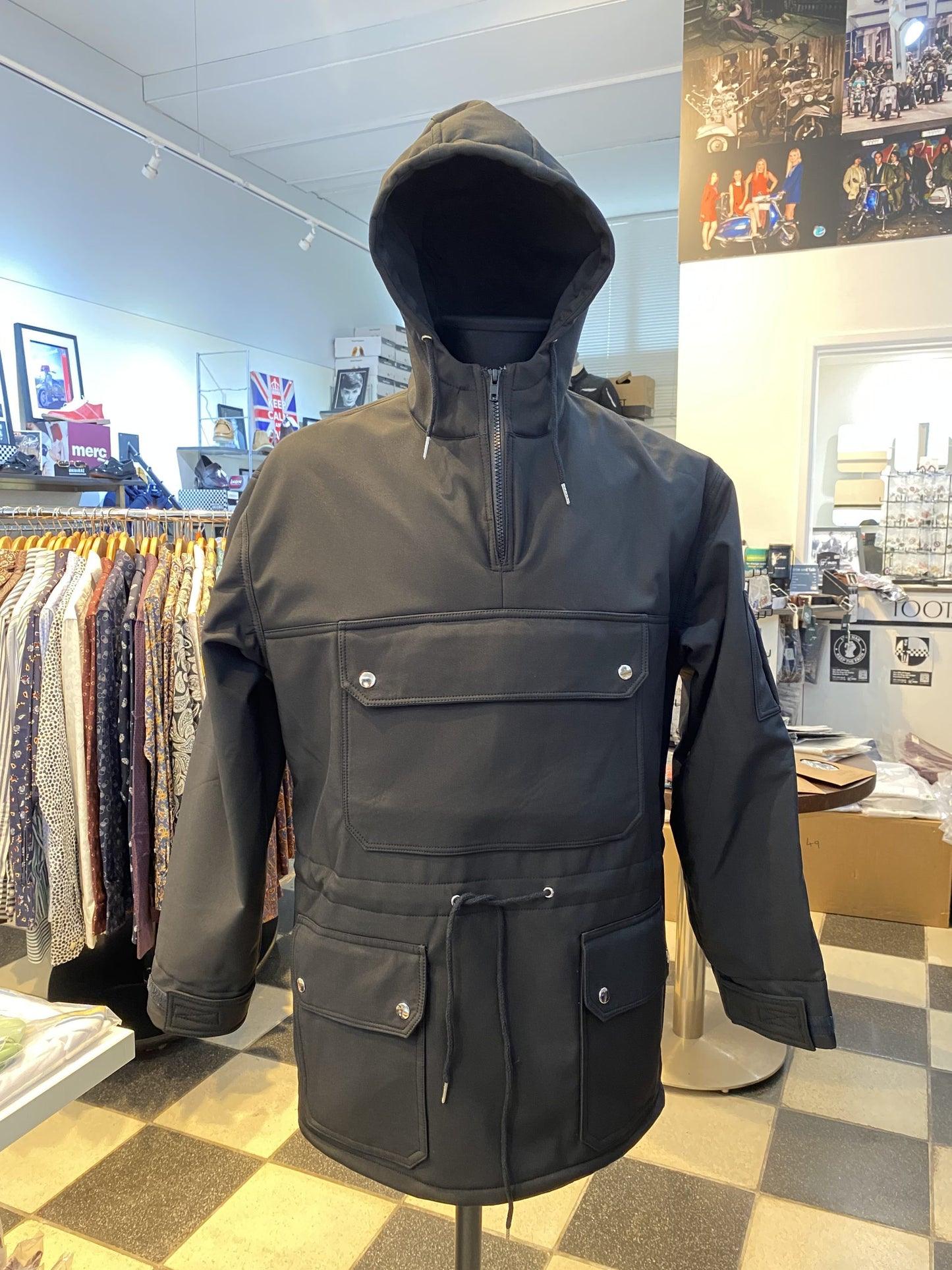 Northern Style ‘Ultimate’ Overhead Smock, Black with Mod One logo