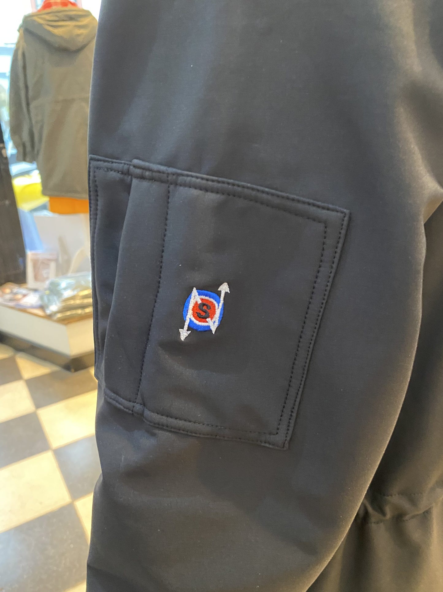 Northern Style ‘Ultimate’ Overhead Smock, Black with Mod One logo