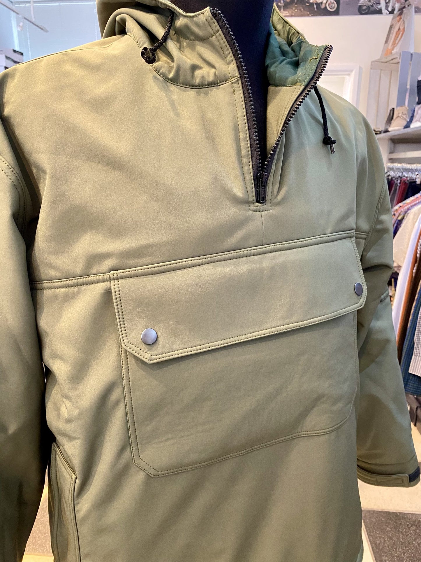 Northern Style ‘Ultra’ Overhead Smock, Olive Green with Mod One logo