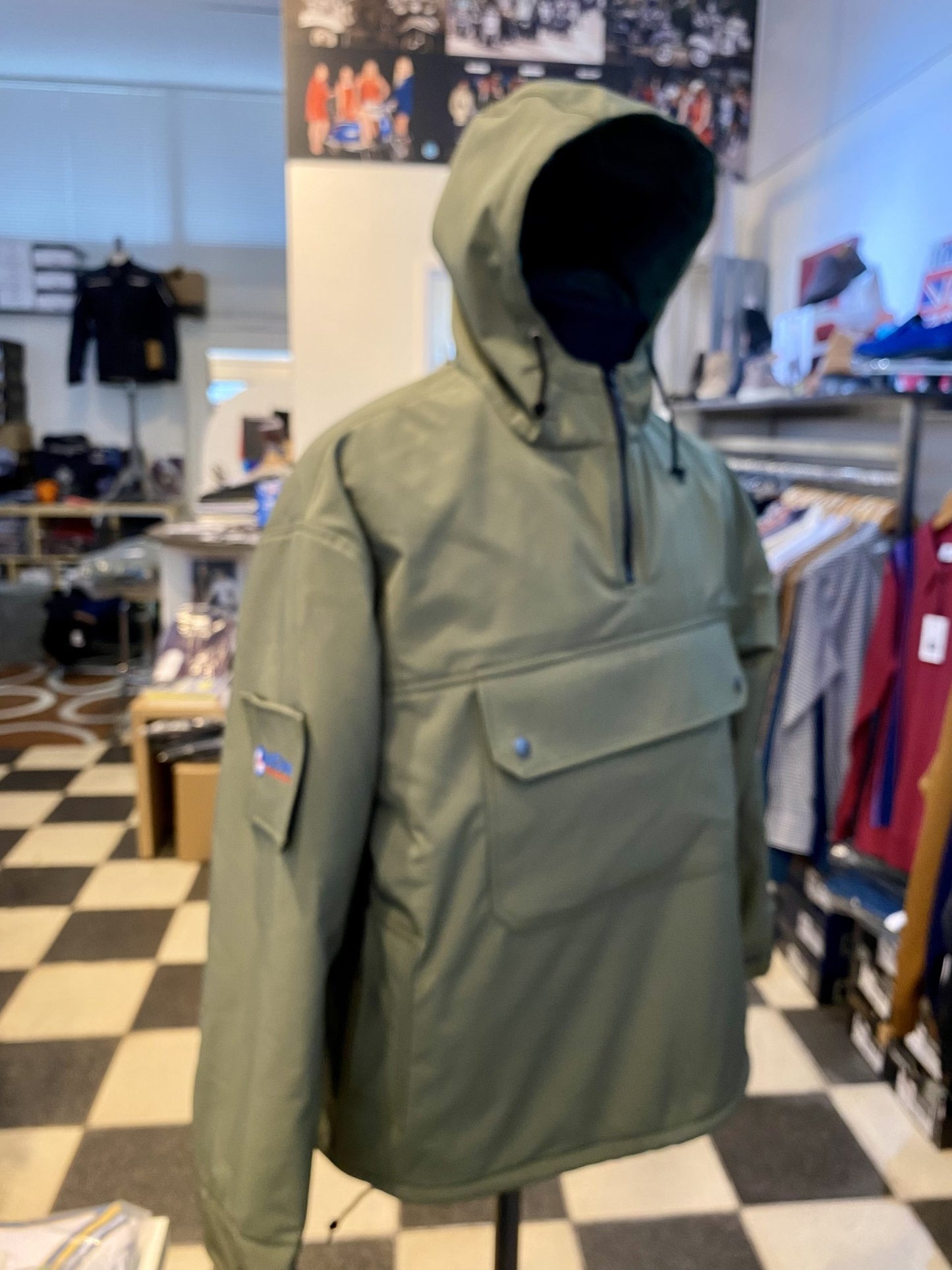 Northern Style ‘Ultra’ Overhead Smock, Olive Green with Mod One logo