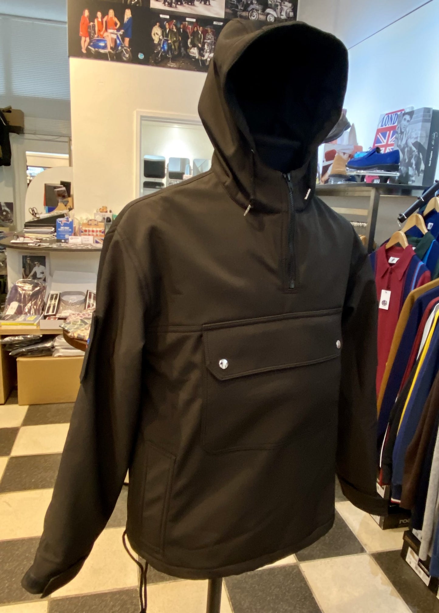 Northern Style ‘Ultra’ Overhead Smock, Black with Mod One logo