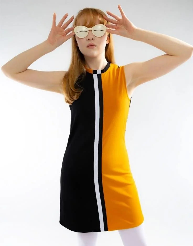 Love Her Madly ‘Roberta’ Geometric Mod Dress