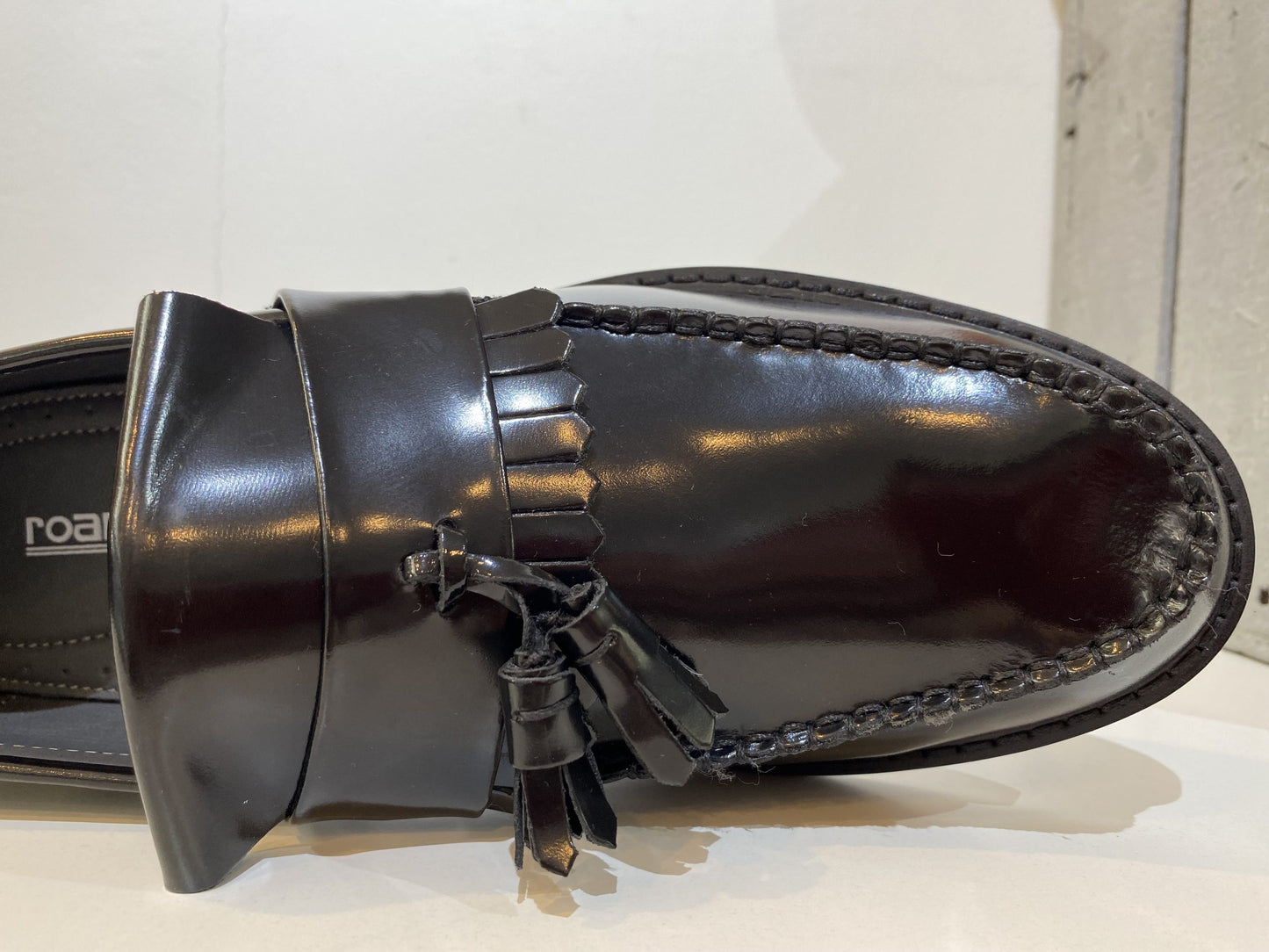 Roamers Hi Shine Tassel Loafers, Black
