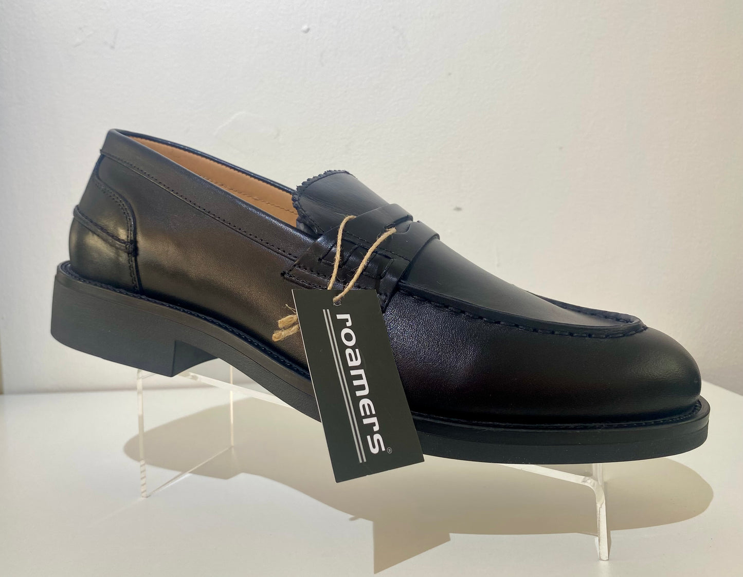 Roamers Black Leather Penny Loafers